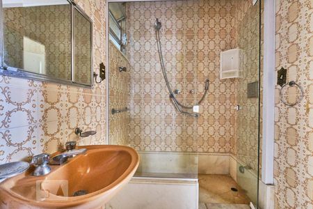 Apartamento à venda com 86m², 3 quartos e 1 vaga Apartamento à venda com 86m², 3 quartos e 1 vagaBanheiro Social