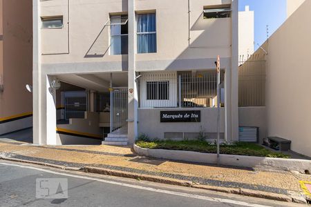 Studio à venda com 40m², 1 quarto e sem vaga Studio à venda com 40m², 1 quarto e sem vagaFachada