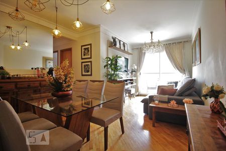 Apartamento para alugar com 73m², 3 quartos e 2 vagasSala