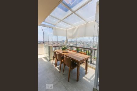 Apartamento à venda com 130m², 2 quartos e 3 vagasVaranda Gourmet