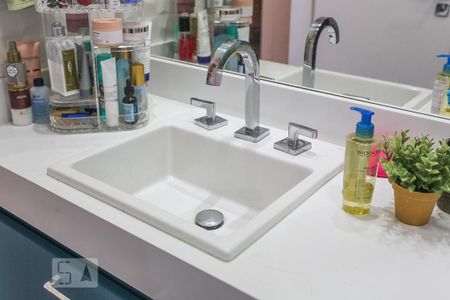 Apartamento à venda com 130m², 2 quartos e 3 vagasBanheiro Suite 1