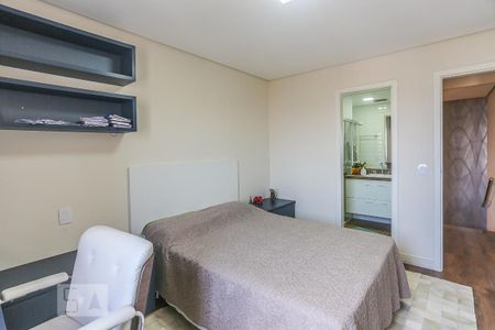 Apartamento à venda com 130m², 2 quartos e 3 vagasSuite 2