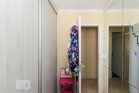 Apartamento para alugar com 64m², 3 quartos e 1 vagaQuarto 03