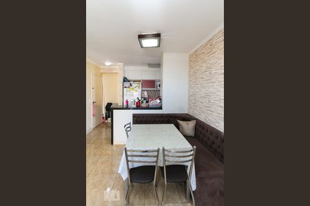 Sala de apartamento para alugar com 3 quartos, 64m² em  Vila Antonieta, São Paulo