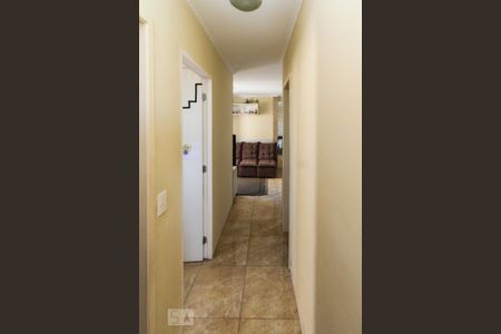 Apartamento para alugar com 64m², 3 quartos e 1 vagaCorredo