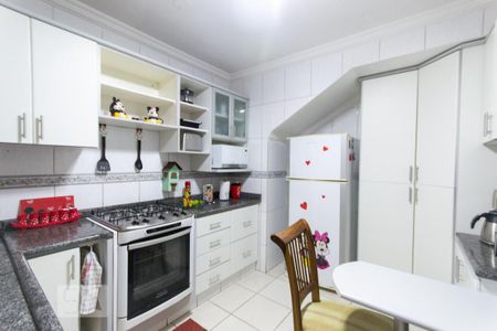 Casa à venda com 211m², 3 quartos e 3 vagas Casa à venda com 211m², 3 quartos e 3 vagasCozinha