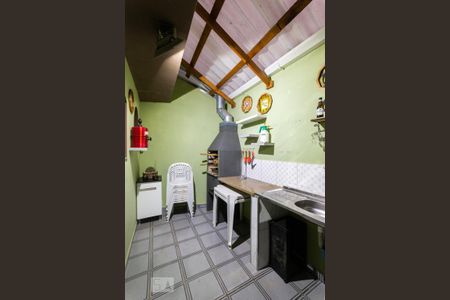 Casa à venda com 211m², 3 quartos e 3 vagas Casa à venda com 211m², 3 quartos e 3 vagasChurrasqueira