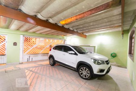 Casa à venda com 211m², 3 quartos e 3 vagas Casa à venda com 211m², 3 quartos e 3 vagasGaragem