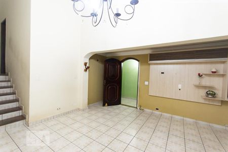 Sala de Estar de casa à venda com 3 quartos, 211m² em Parque Terra Nova, São Bernardo do Campo