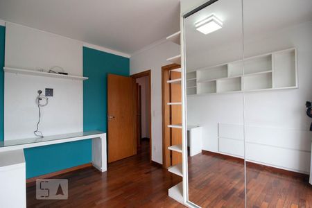 Apartamento à venda com 155m², 3 quartos e 4 vagasSuíte 2