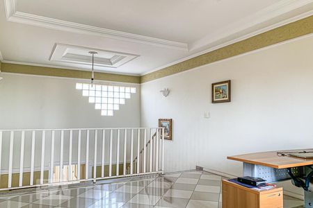 Casa à venda com 261m², 4 quartos e 6 vagas Casa à venda com 261m², 4 quartos e 6 vagasMezanino