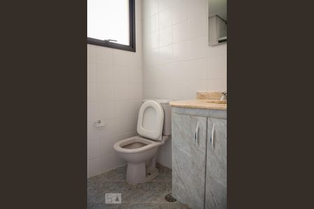 Banheiro Social de apartamento à venda com 3 quartos, 79m² em Barcelona, São Caetano do Sul
