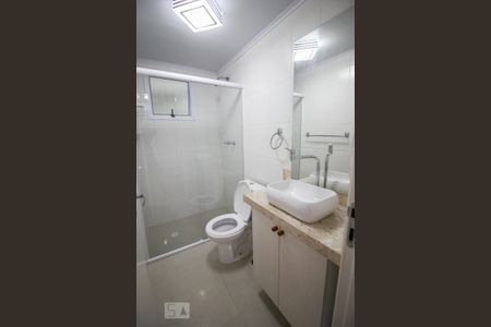 Apartamento à venda com 71m², 2 quartos e 1 vagabanheiro