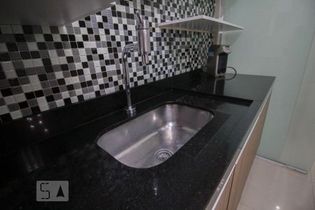 Apartamento à venda com 71m², 2 quartos e 1 vagacozinha