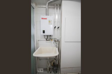 Apartamento à venda com 71m², 2 quartos e 1 vagaarea de serviço