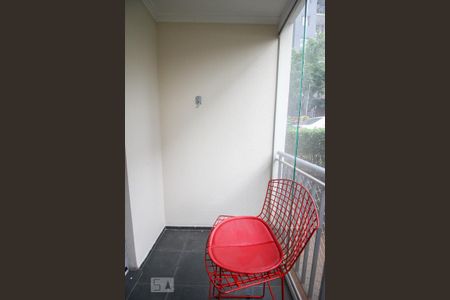 Apartamento à venda com 71m², 2 quartos e 1 vagavaranda sala