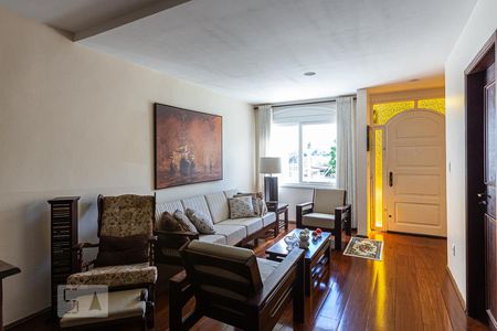 Sala de casa à venda com 4 quartos, 357m² em Santa Tereza, Porto Alegre