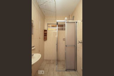 Studio para alugar com 36m², 1 quarto e sem vaga Studio para alugar com 36m², 1 quarto e sem vagaBanheiro