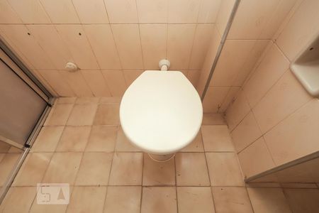 Studio para alugar com 36m², 1 quarto e sem vaga Studio para alugar com 36m², 1 quarto e sem vagaBanheiro