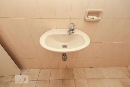 Studio para alugar com 36m², 1 quarto e sem vaga Studio para alugar com 36m², 1 quarto e sem vagaBanheiro