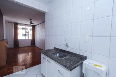 Studio para alugar com 36m², 1 quarto e sem vaga Studio para alugar com 36m², 1 quarto e sem vagaCozinha