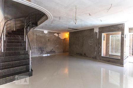 Sala de estar de casa à venda com 7 quartos, 580m² em Independência, São Bernardo do Campo