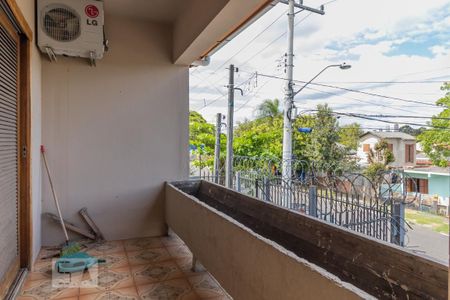 Casa à venda com 291m², 4 quartos e 2 vagas Casa à venda com 291m², 4 quartos e 2 vagasSacada