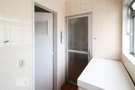 Apartamento à venda com 88m², 3 quartos e 1 vagaÁrea de serviço