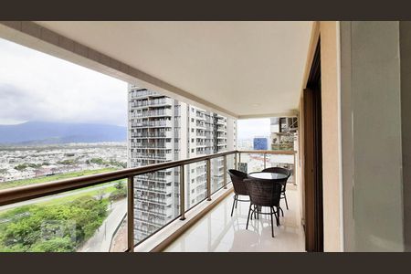 Varanda de apartamento à venda com 3 quartos, 83m² em Recreio dos Bandeirantes, Rio de Janeiro