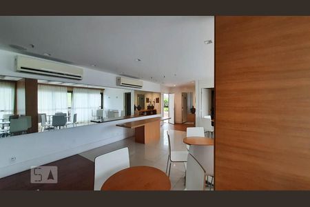 Apartamento para alugar com 83m², 3 quartos e 2 vagasSalão de festa