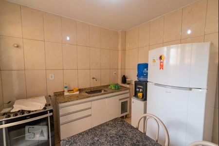 Apartamento à venda com 70m², 2 quartos e sem vagaCozinha