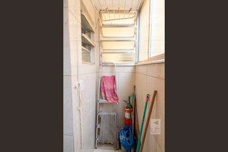 Apartamento à venda com 70m², 2 quartos e sem vagaÁrea de Serviço