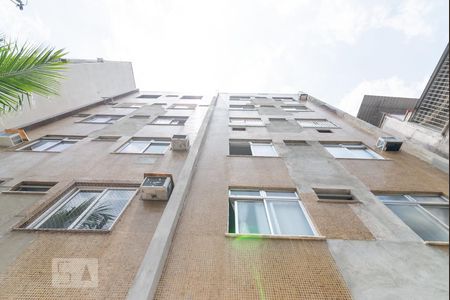 Apartamento à venda com 70m², 2 quartos e sem vagaFachada