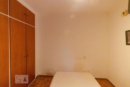 Casa à venda com 170m², 3 quartos e 3 vagas Casa à venda com 170m², 3 quartos e 3 vagasQuarto 01