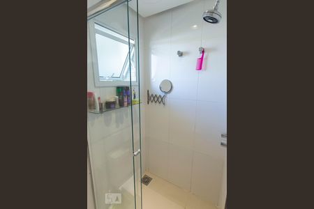 Apartamento à venda com 102m², 3 quartos e 2 vagasBanheiro da Suíte