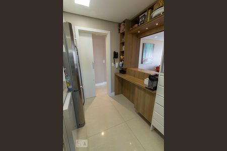 Apartamento à venda com 102m², 3 quartos e 2 vagasCozinha