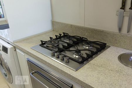 Apartamento à venda com 102m², 3 quartos e 2 vagasCozinha detalhe