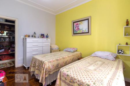 Apartamento à venda com 240m², 4 quartos e 1 vagaQuarto 2
