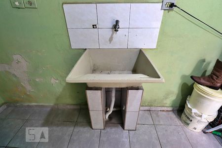 Casa para alugar com 65m², 2 quartos e sem vagaÁrea de Serviço