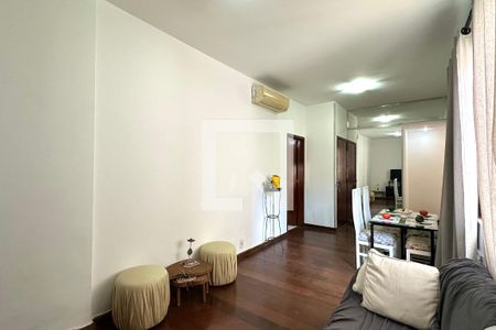 Apartamento à venda com 2 quartos, 80m² em Leblon, Rio de Janeiro
