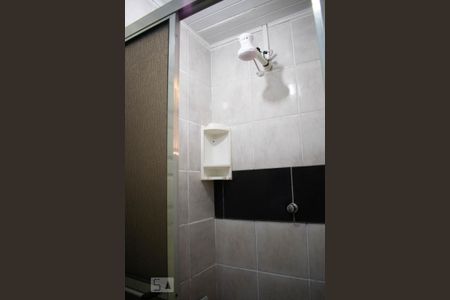 Casa para alugar com 288m², 6 quartos e 2 vagasBanheiro de Serviço