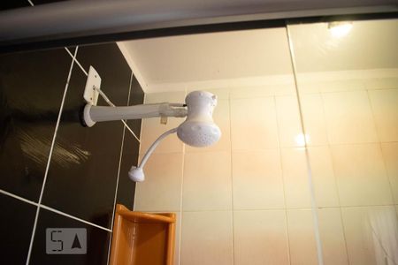 Casa para alugar com 288m², 6 quartos e 2 vagasBanheiro 2