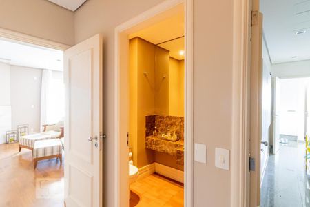 Apartamento à venda com 265m², 3 quartos e 5 vagasHall