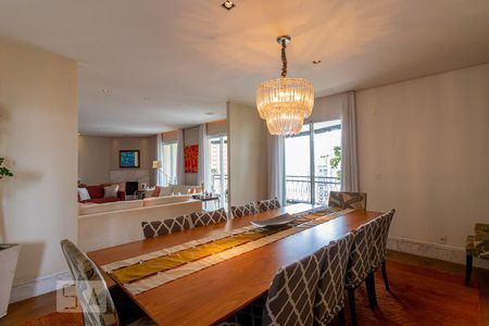 Sala de jantar  de apartamento à venda com 3 quartos, 265m² em Jardim Vila Mariana, São Paulo