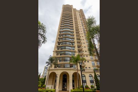 Apartamento à venda com 265m², 3 quartos e 5 vagasFachada 