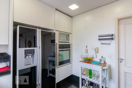Apartamento à venda com 265m², 3 quartos e 5 vagasCozinha 