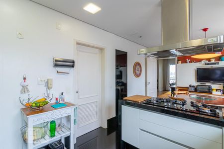 Apartamento à venda com 265m², 3 quartos e 5 vagasCozinha 