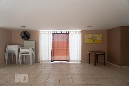 Apartamento à venda com 46m², 2 quartos e 1 vagaÁrea comum - Salão de festas
