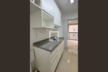 Apartamento para alugar com 67m², 2 quartos e 1 vagaCozinha