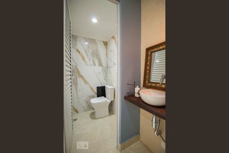 Casa à venda com 300m², 3 quartos e 4 vagasLavabo 2